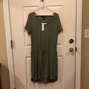 Dress - drawstring waist. Green